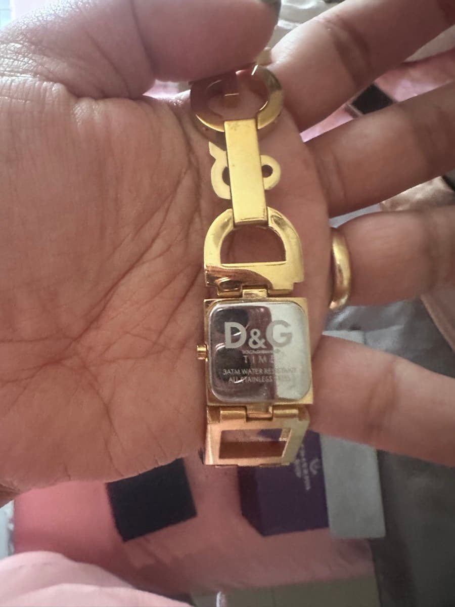 D&G Gold Tone Watch thumbnail 4