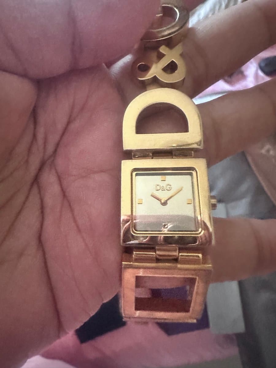 D&G Gold Tone Watch thumbnail 3