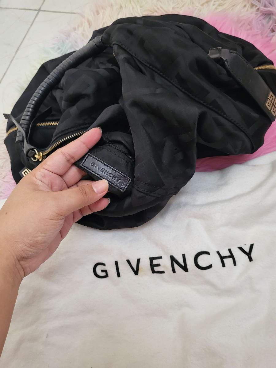 Givenchy Hobo Shoulder Bag thumbnail 5
