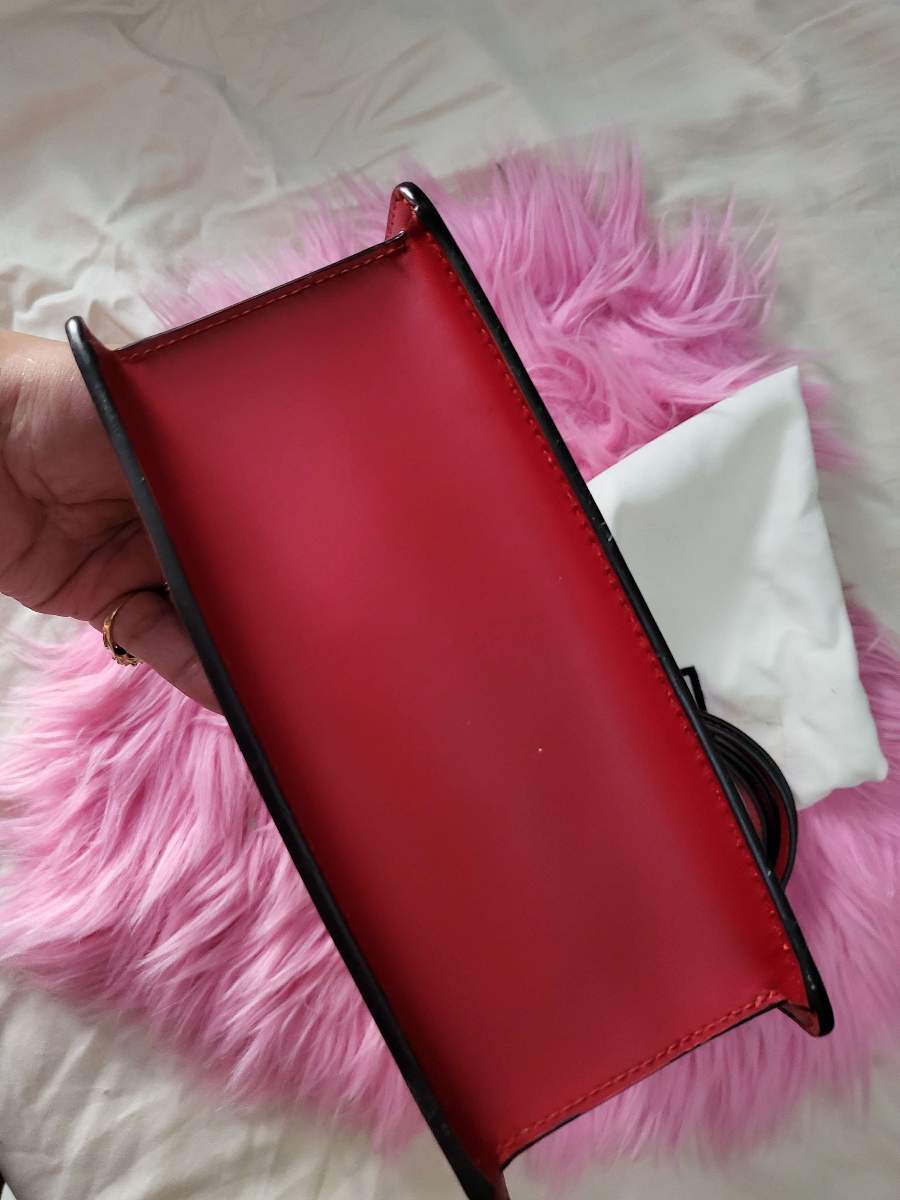 Gucci Sylvie Mini Bag thumbnail 5