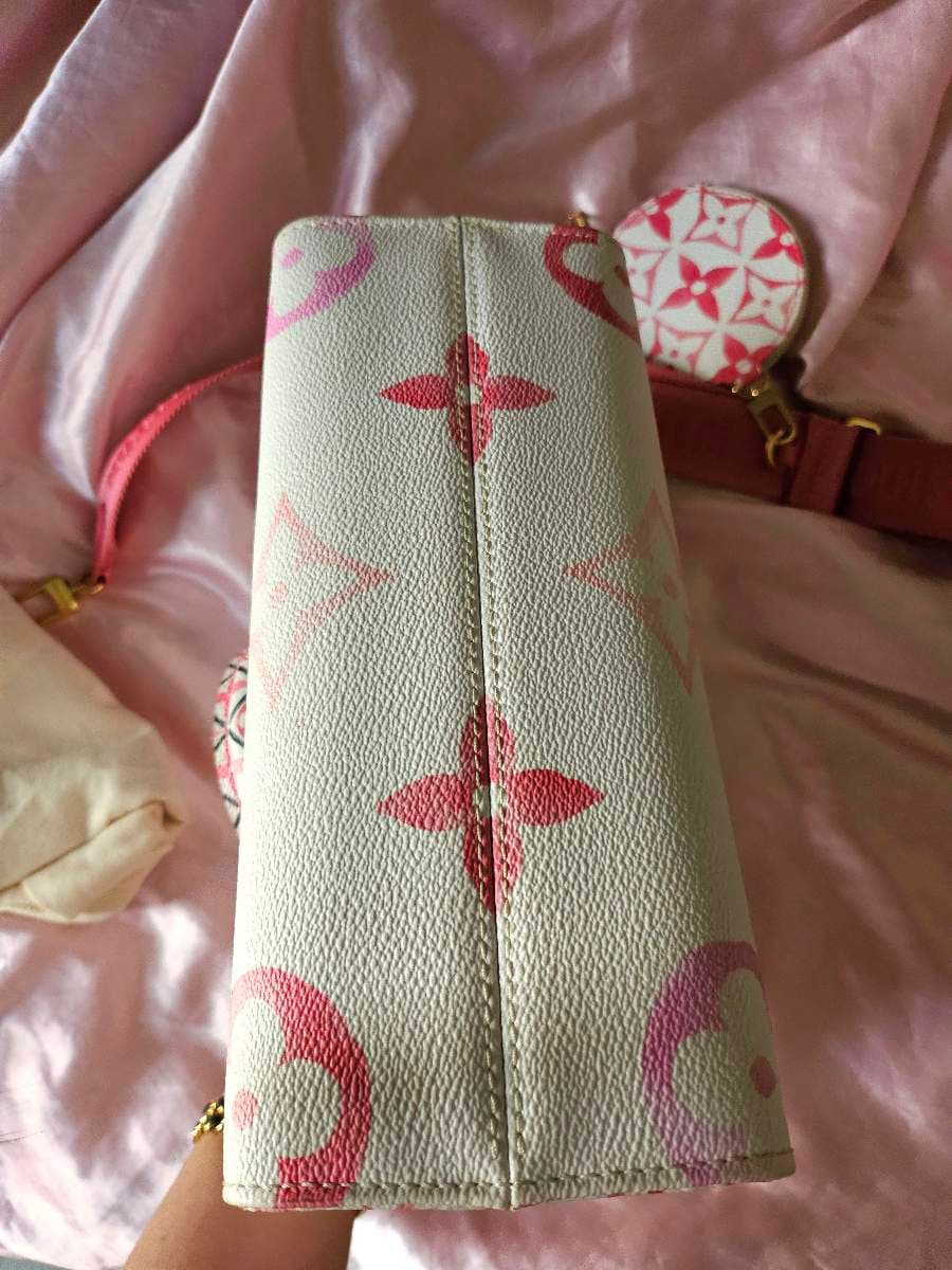 Louis Vuitton Monogram PM On the Go Tote Bag thumbnail 4