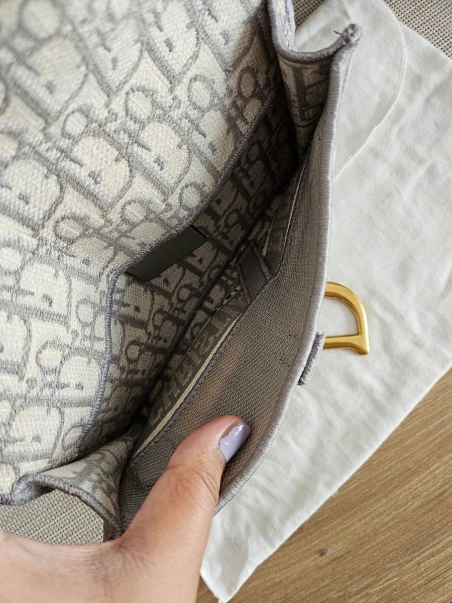 Christian Dior Oblique Saddle Shoulder Bag thumbnail 8