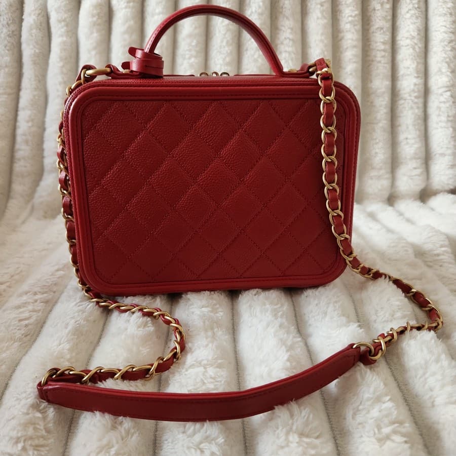 Chanel Filigree Quilted Vanity Bag thumbnail 10