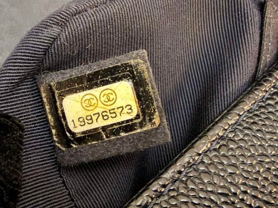 Chanel Dark Blue Quilted Caviar Boy Bag thumbnail 9