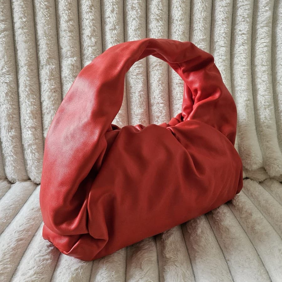 Bottega Veneta Red Shoulder Pouch Bag thumbnail 5