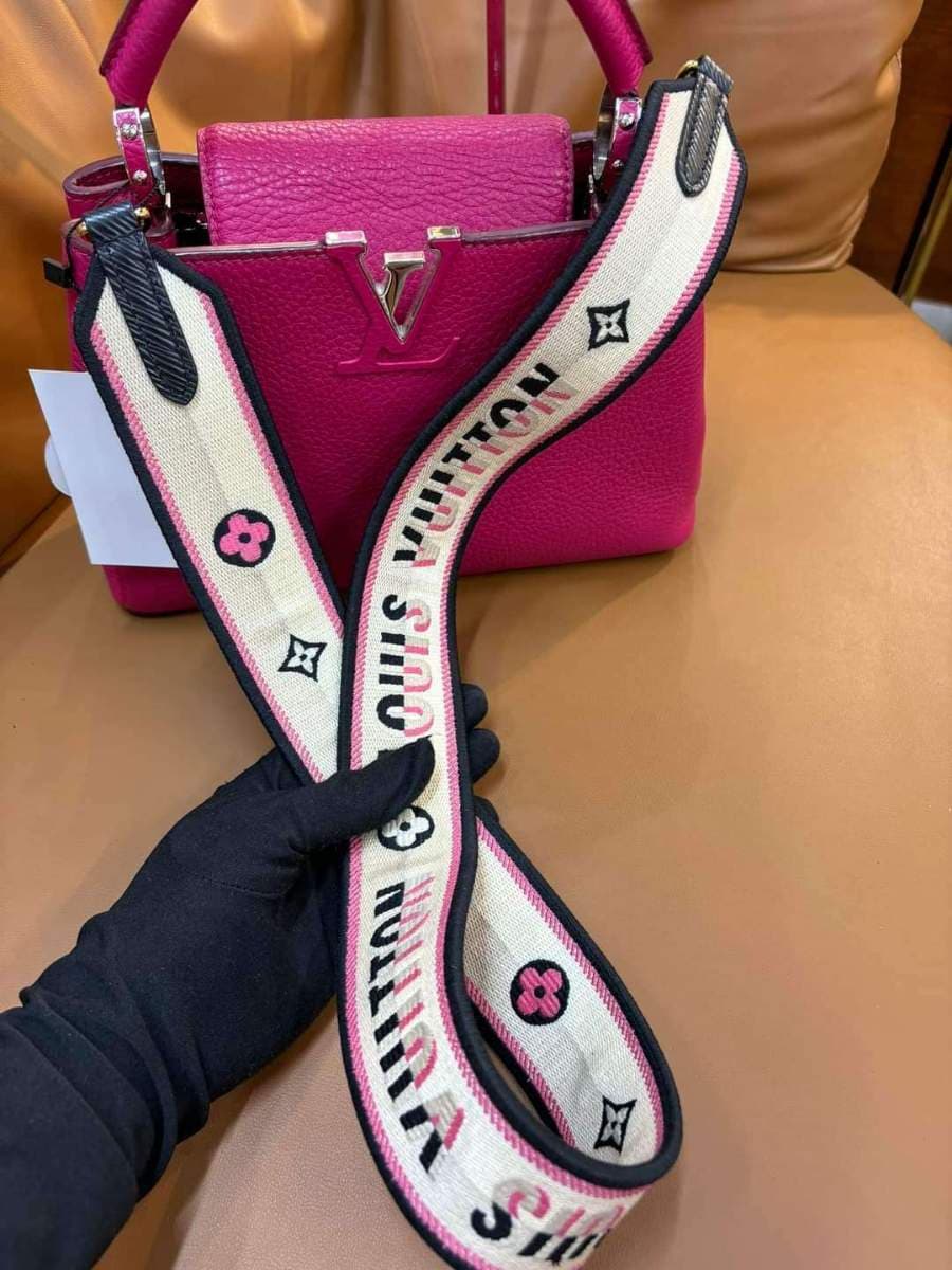 Louis Vuitton Capucines BB Bag thumbnail 9