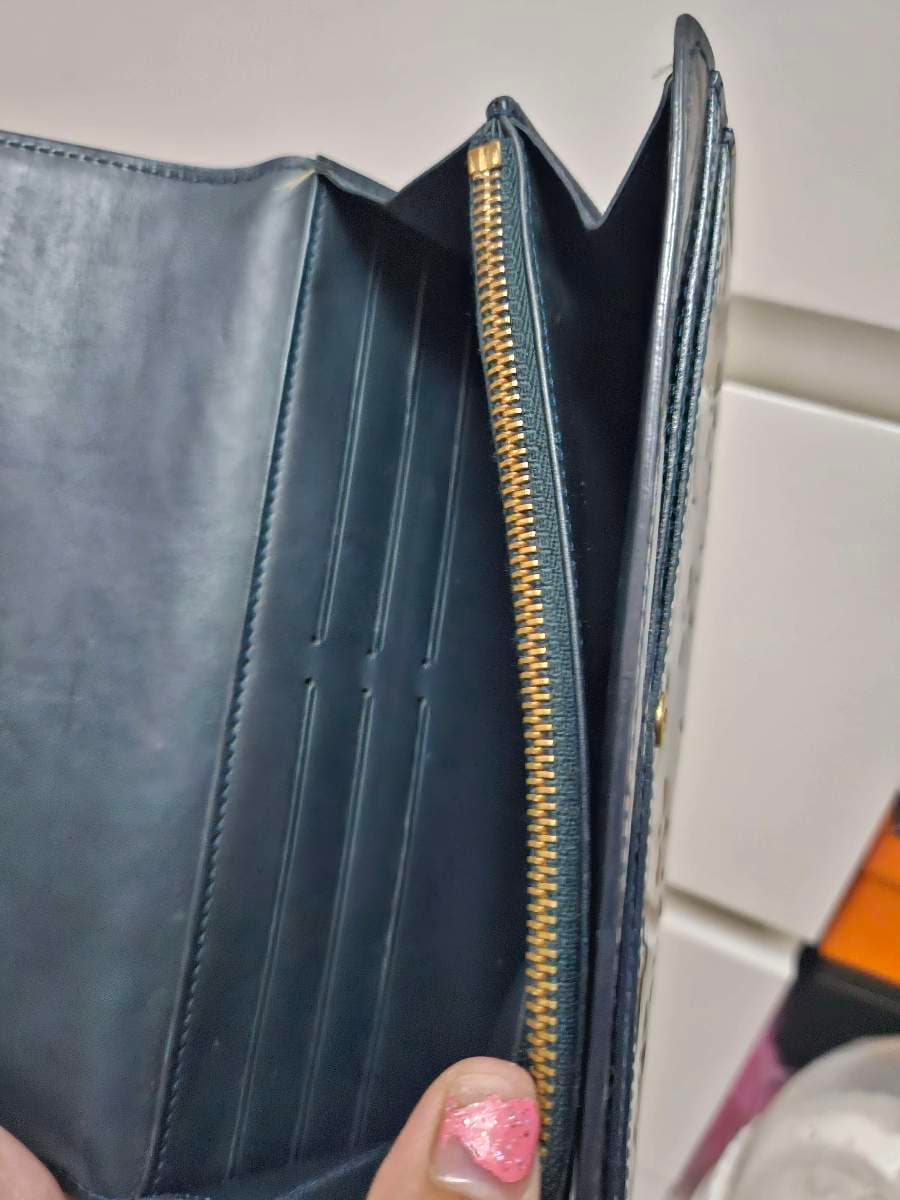 Louis Vuitton Green Patent Wallet thumbnail 5