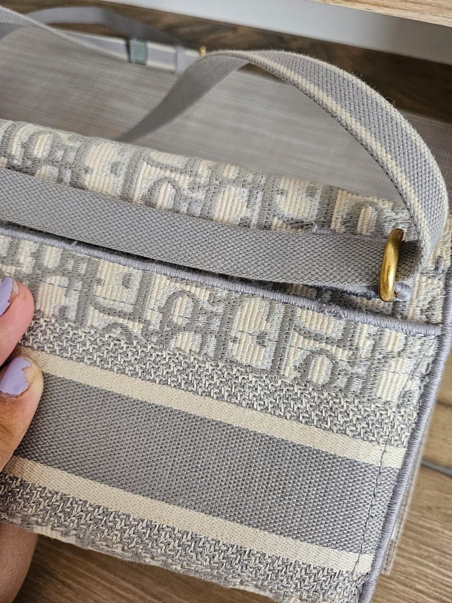 Christian Dior Oblique Saddle Shoulder Bag thumbnail 5