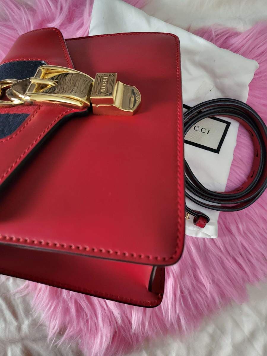 Gucci Sylvie Mini Bag thumbnail 7