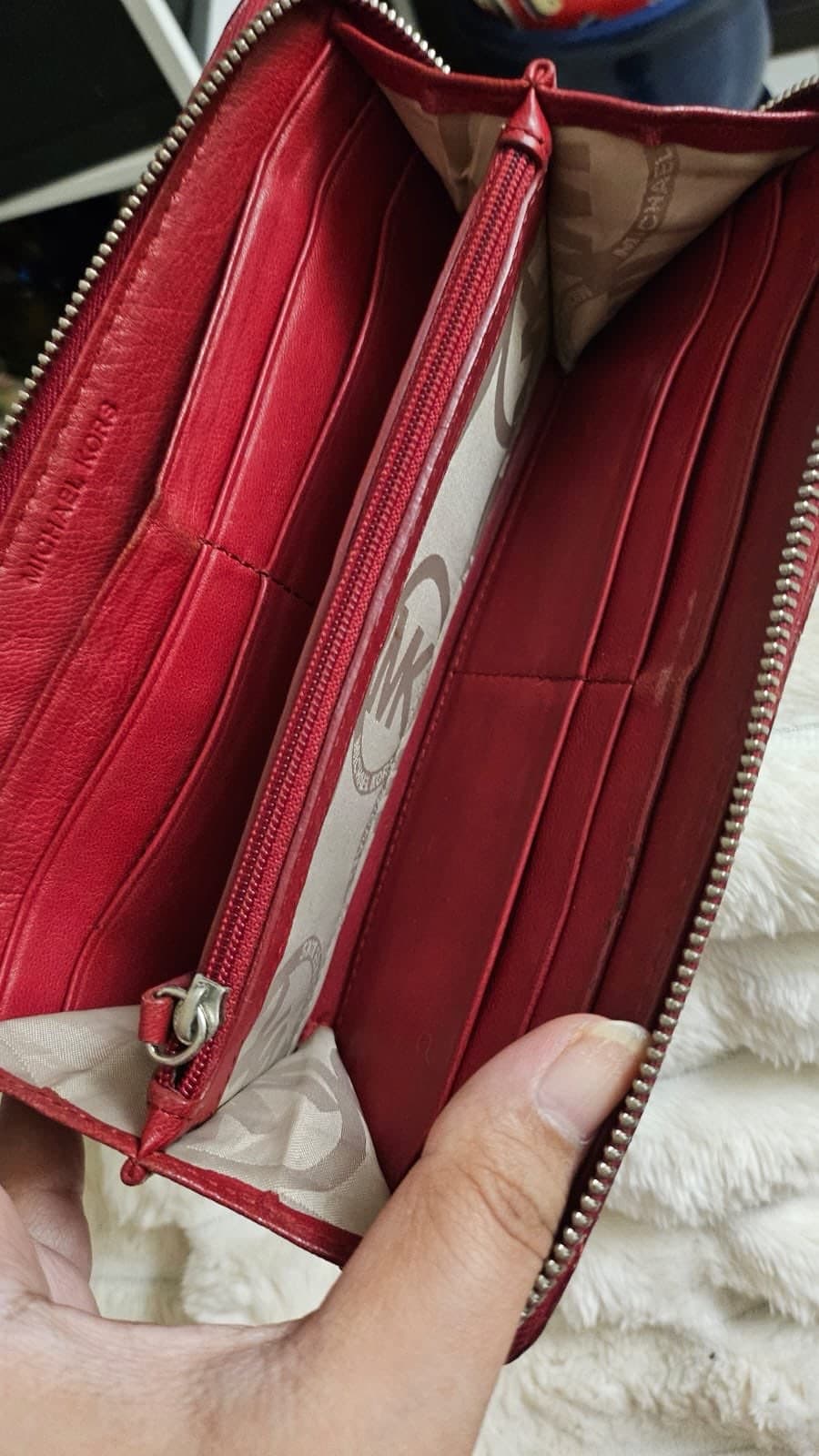 Michael Kors Quilted Leather Wallet thumbnail 4