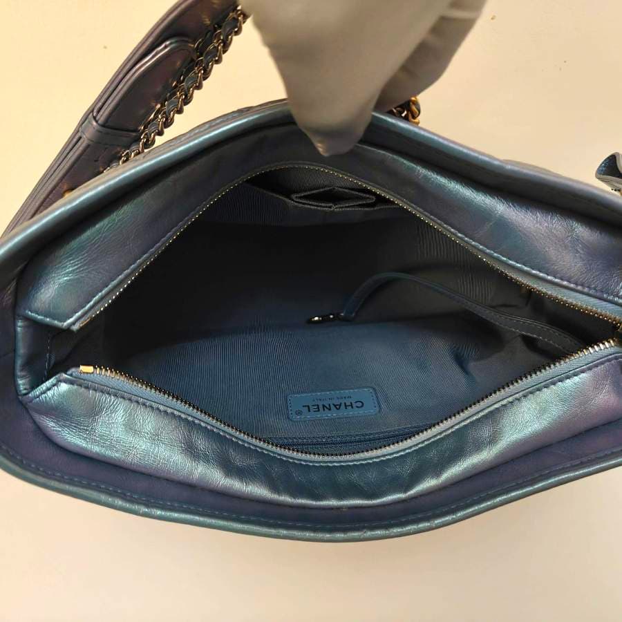 Chanel Gabrielle Hobo Bag thumbnail 6