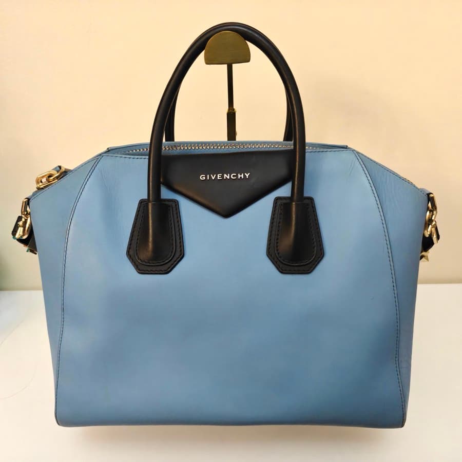 Givenchy Large Antigona Leather Bag
