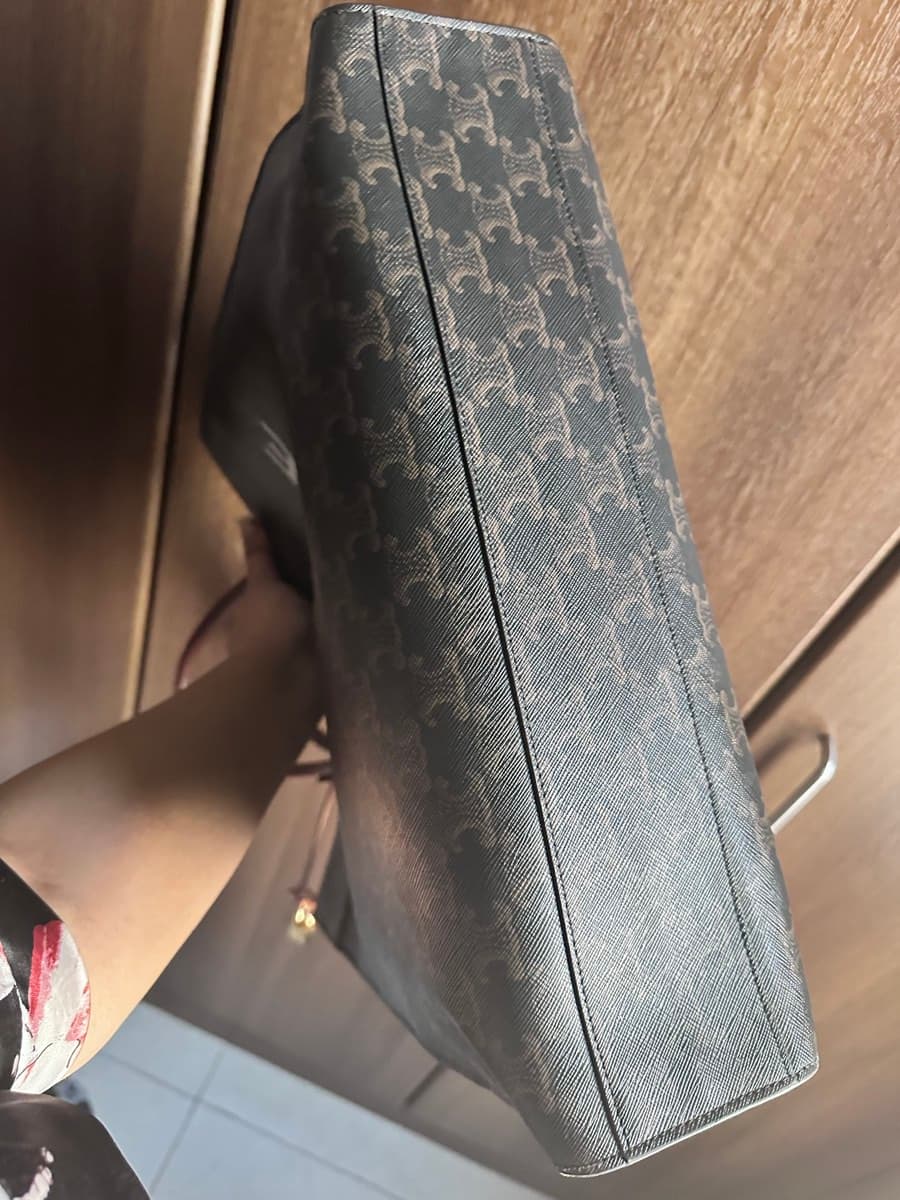 Celine Triomphe Cabas Tote thumbnail 9