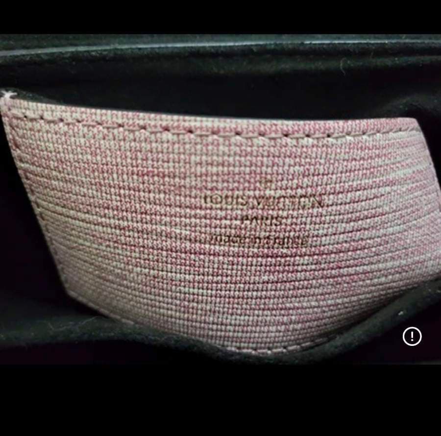 Louis Vuitton Twist Shoulder Bag thumbnail 8