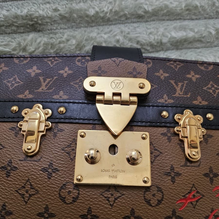 Louis Vuitton Monogram Trunk Bag thumbnail 10