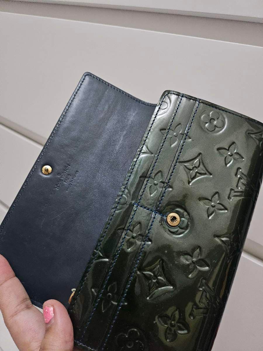 Louis Vuitton Green Patent Wallet thumbnail 4