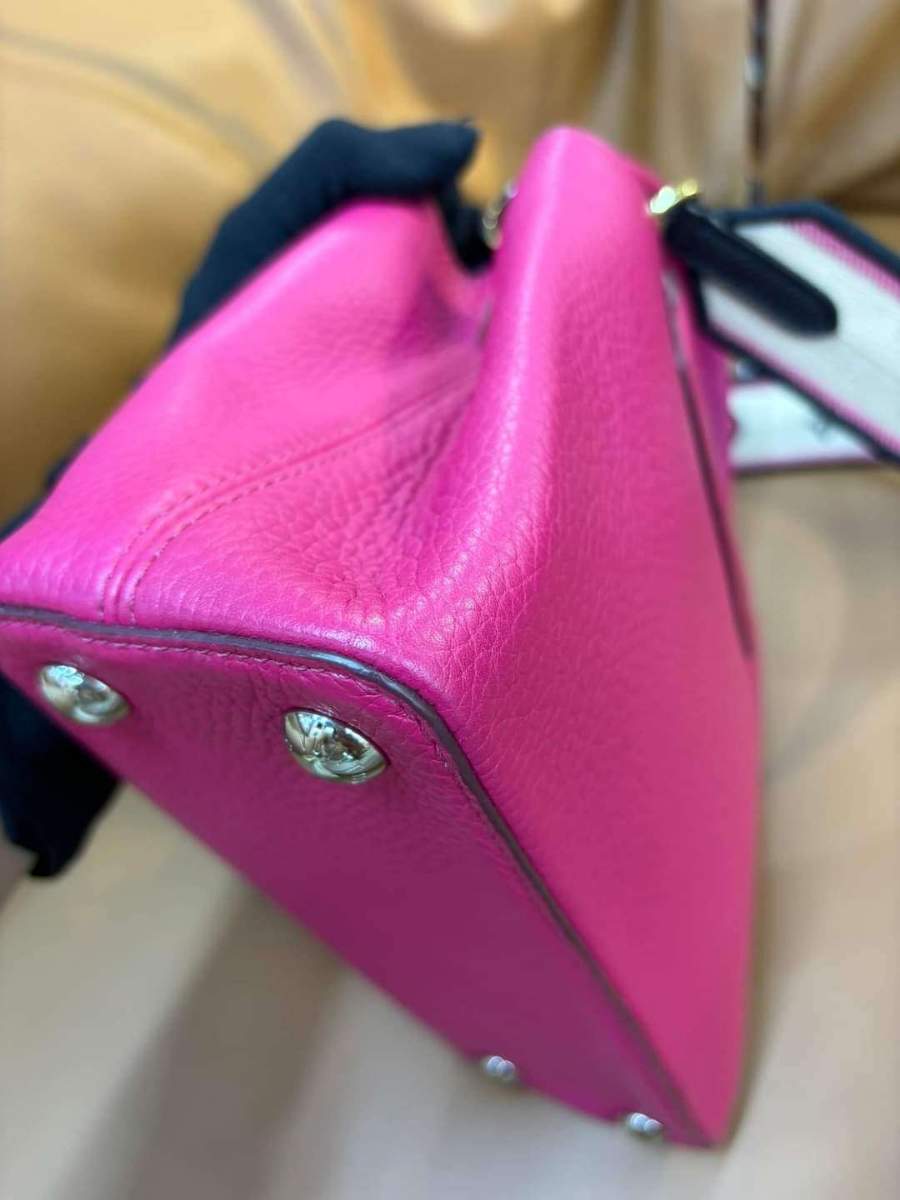 Louis Vuitton Capucines BB Bag thumbnail 3