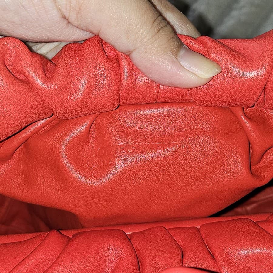 Bottega Veneta Red Shoulder Pouch Bag thumbnail 8