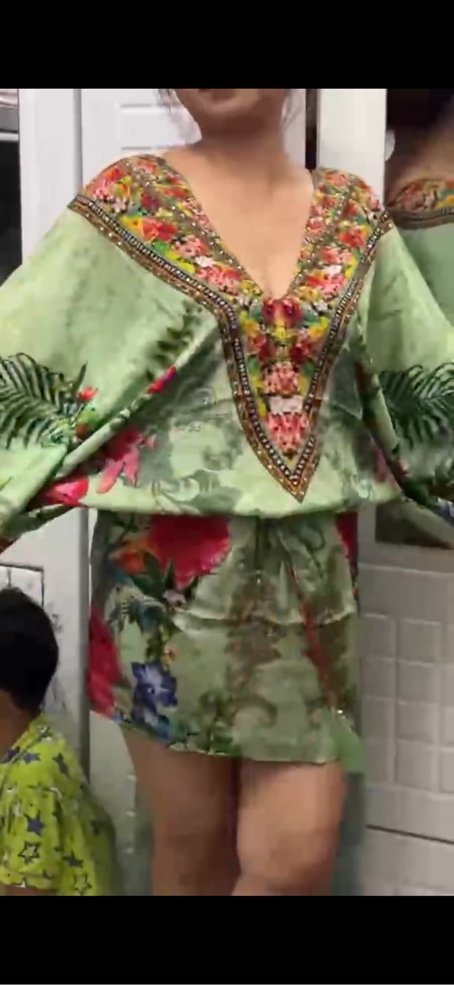 Embellished Floral Kaftan Set thumbnail 2