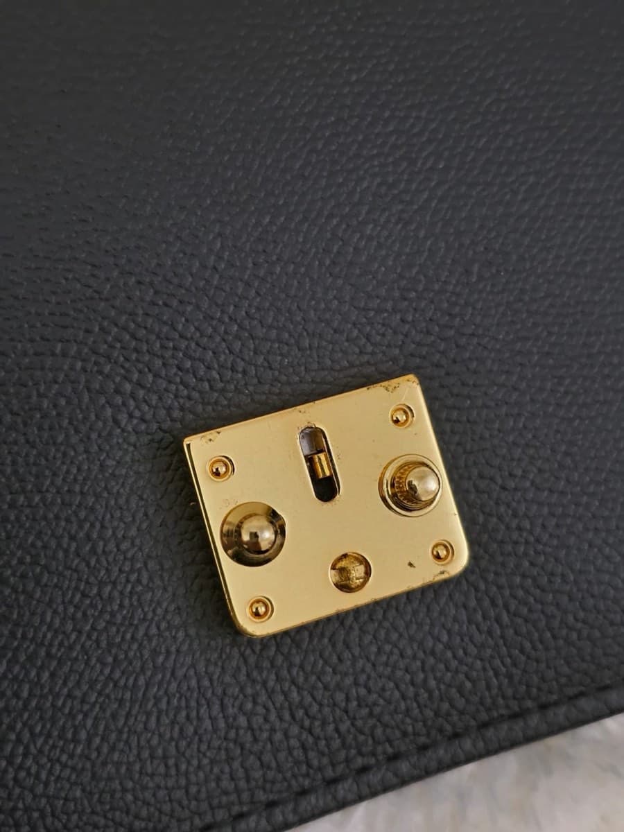 Yves Saint Laurent Clutch thumbnail 6