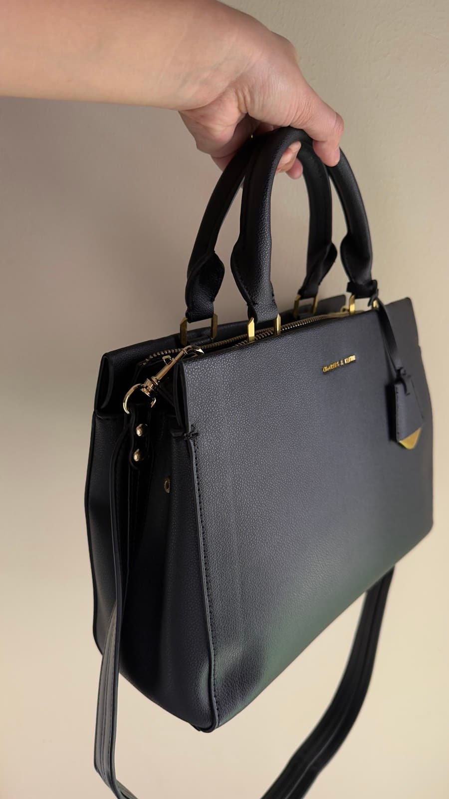 Charles & Keith Black Handbag thumbnail 2