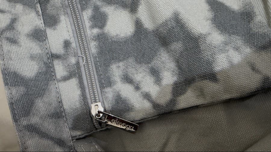 Alo Tie-Dye Tote Bag thumbnail 2