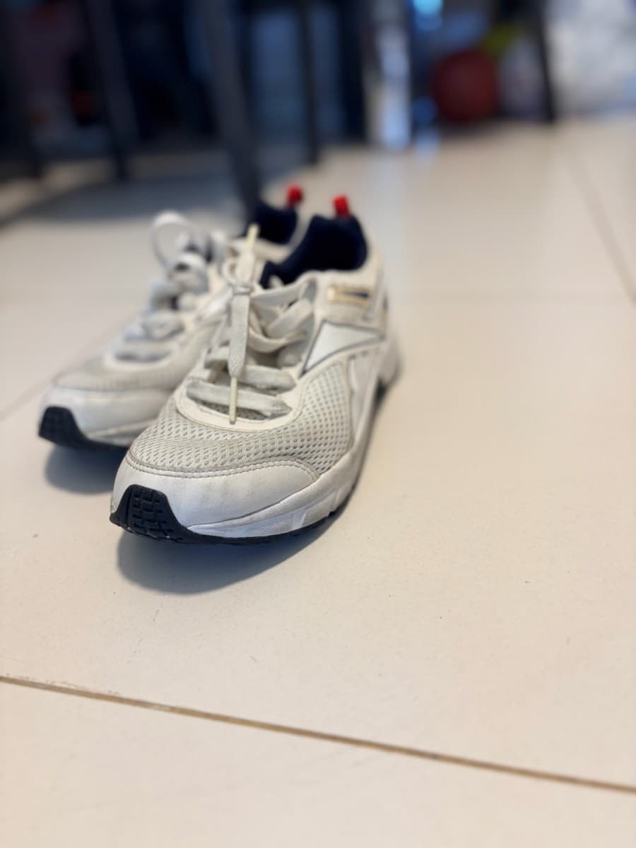 Reebok White Mesh Sneakers thumbnail 3