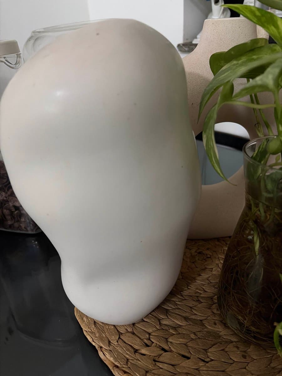 White Ceramic Abstract Vase thumbnail 2