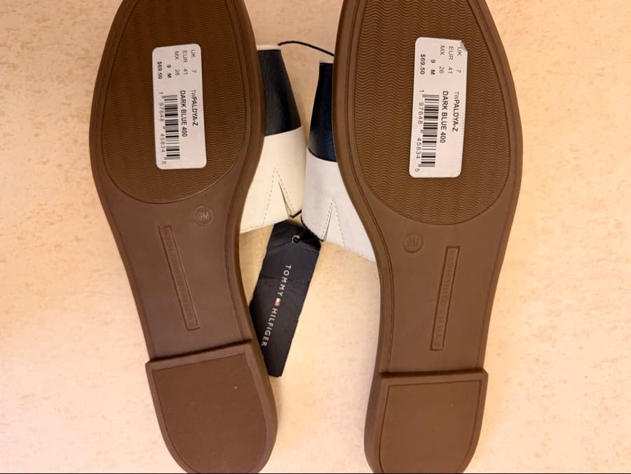 Tommy Hilfiger Monogram Slides thumbnail 2