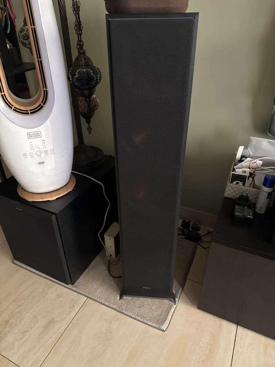 Klipsch 5.1 Home Theater system with Reciever thumbnail 2