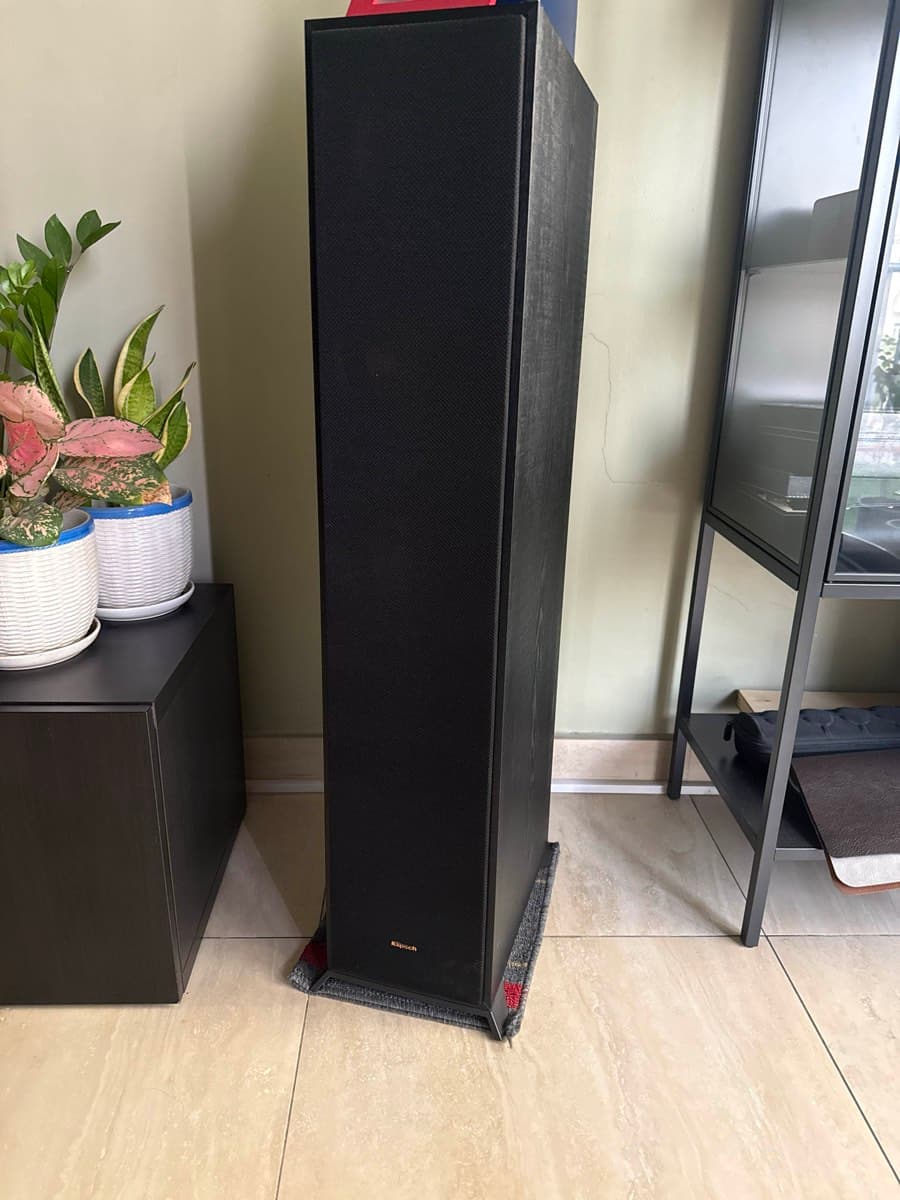 Klipsch 5.1 Home Theater system with Reciever