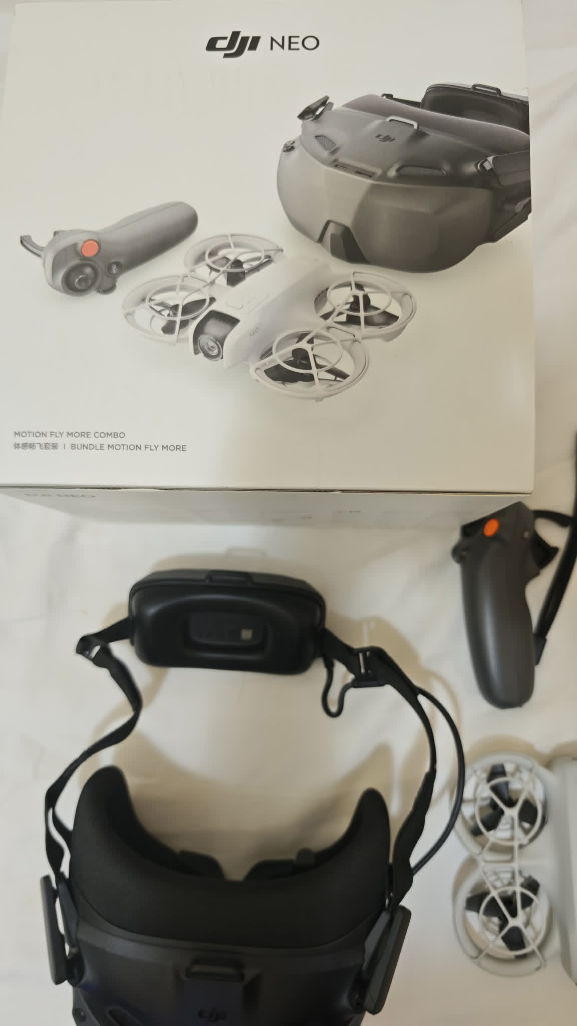 DJI Neo Motion Fly More Combo thumbnail 2
