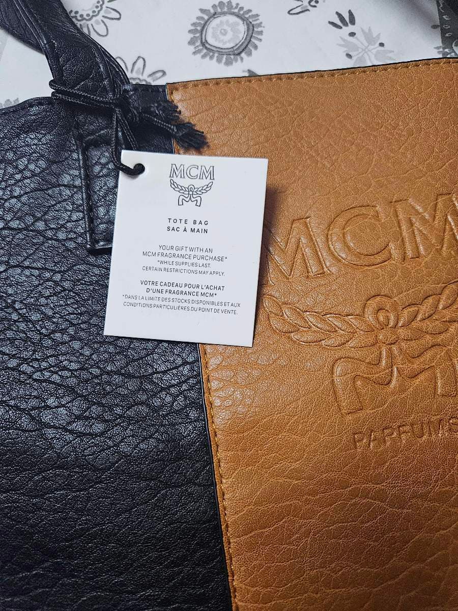 MCM Black & Tan Tote thumbnail 6