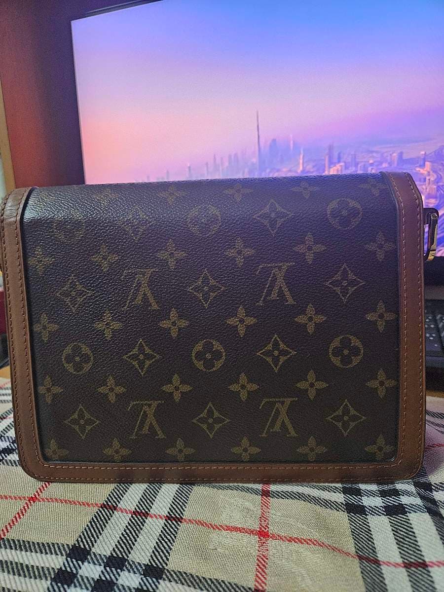 Preloved Louis Vuitton 25cm Dauphine Bag thumbnail 2