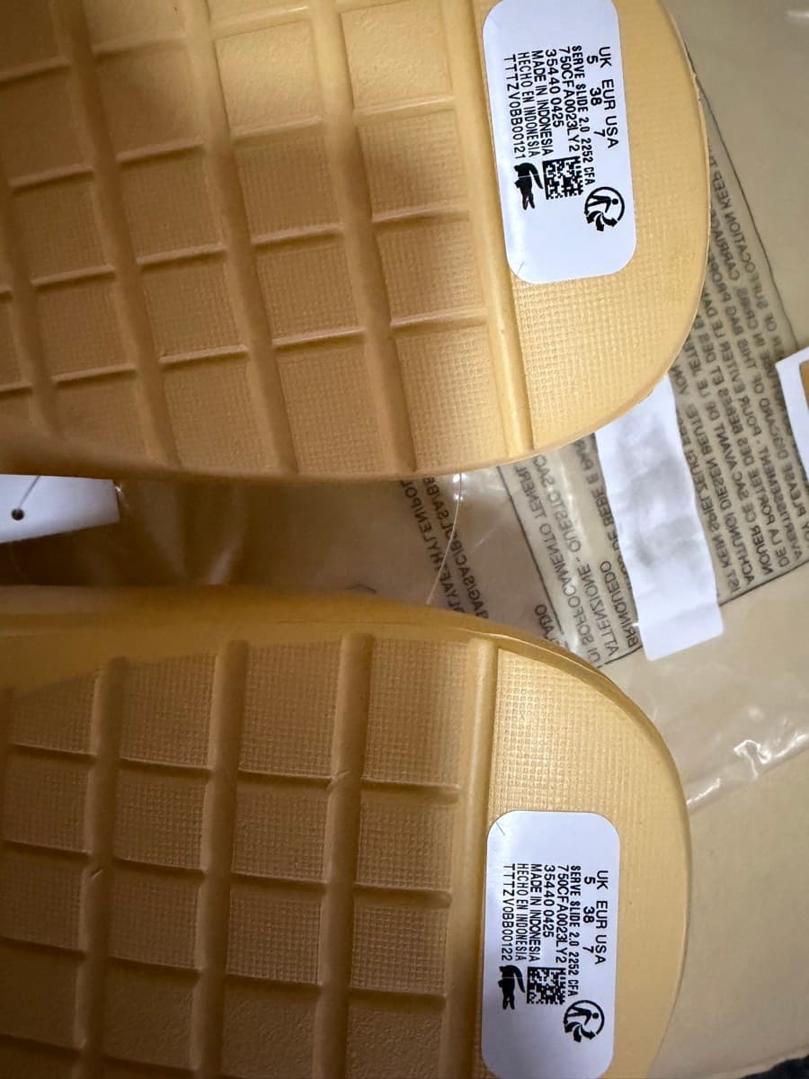 Lacoste Serve Slide EUR37 (38 on tag) thumbnail 7
