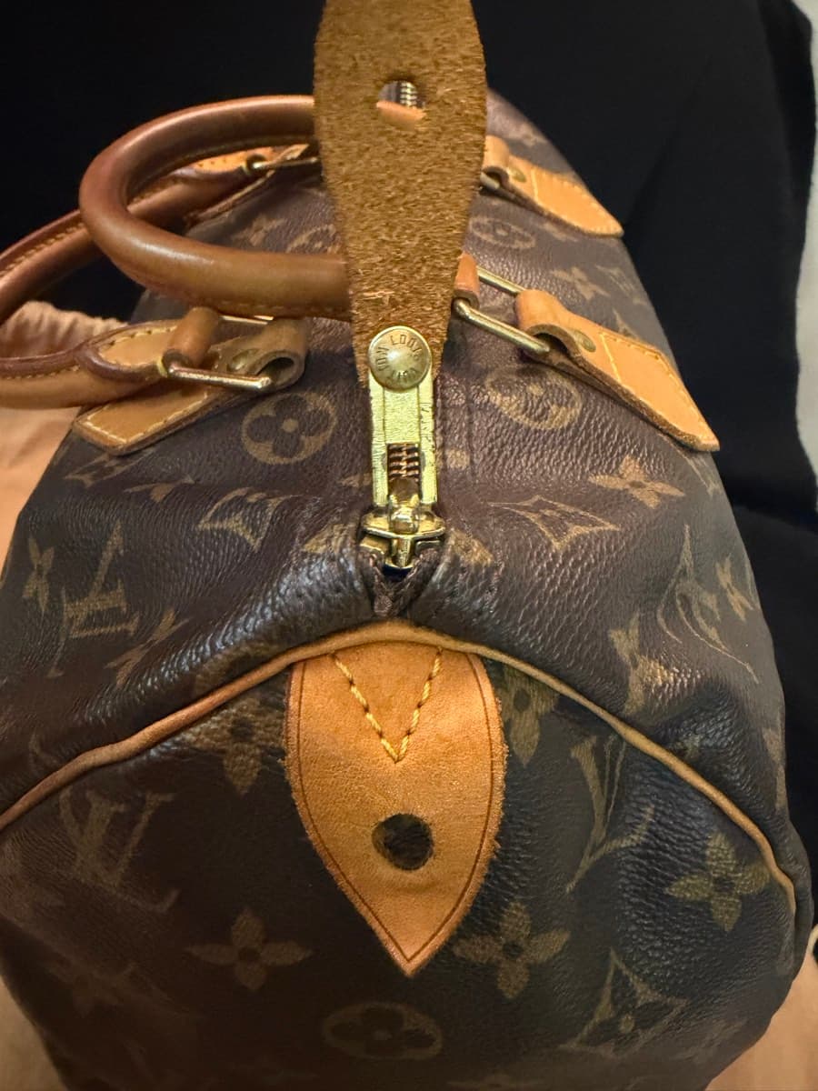 Louis Vuitton Speedy 30 Monogram Bag thumbnail 5