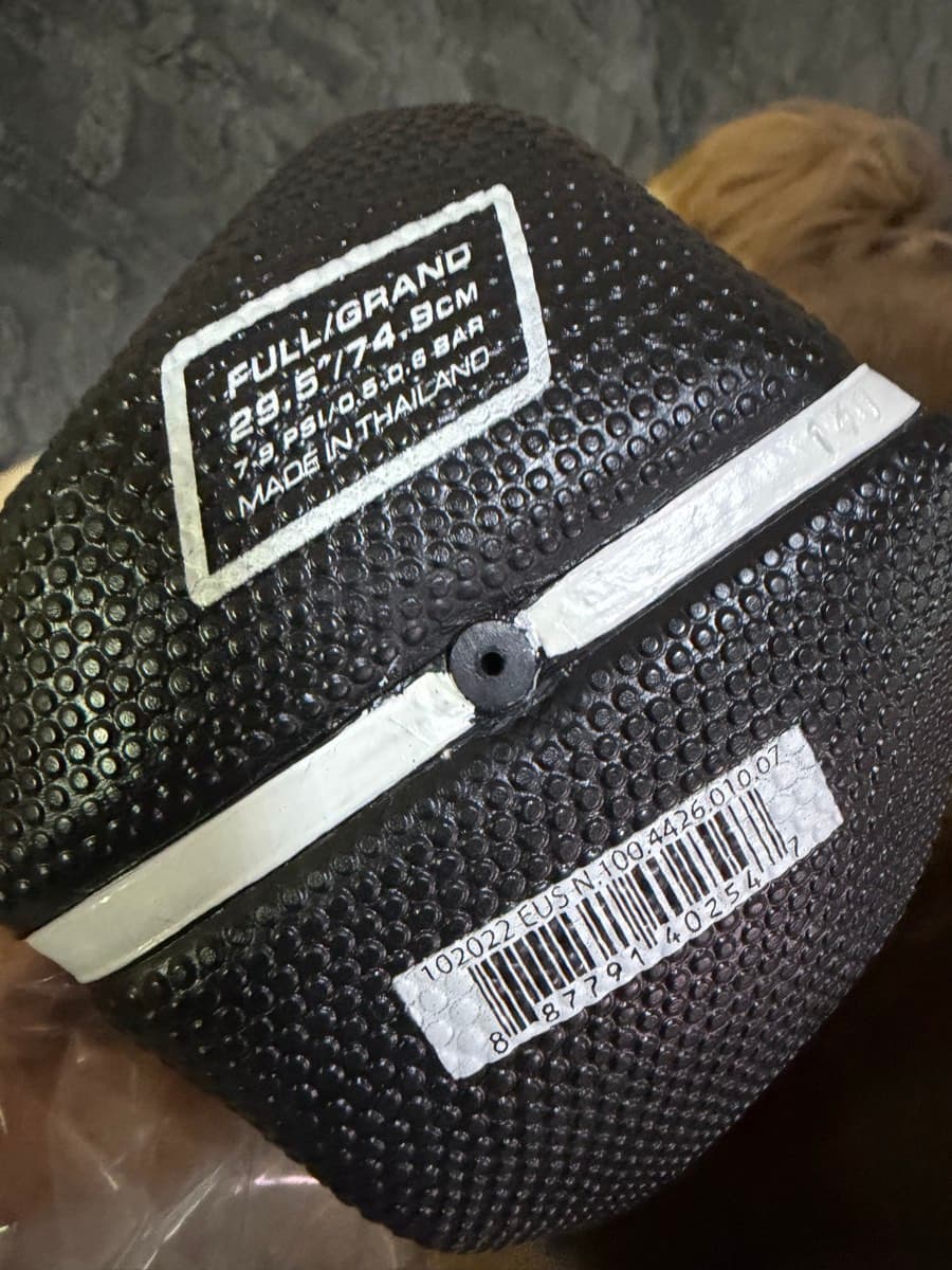 Nike DXB Basketball + Spalding Football thumbnail 5