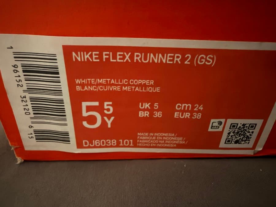 BOTH - Original Adidas Ozweego Celox EUR38 2/3 and Nike Flex Runner 2 EUR38 thumbnail 6