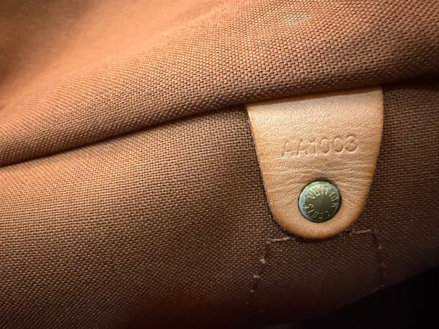 Louis Vuitton Speedy 30 Monogram Bag thumbnail 7