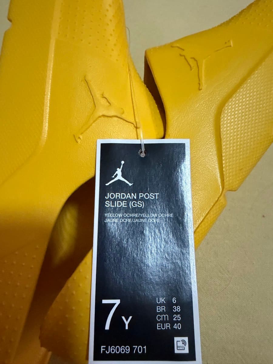 Jordan Post Slide EUR40 thumbnail 2
