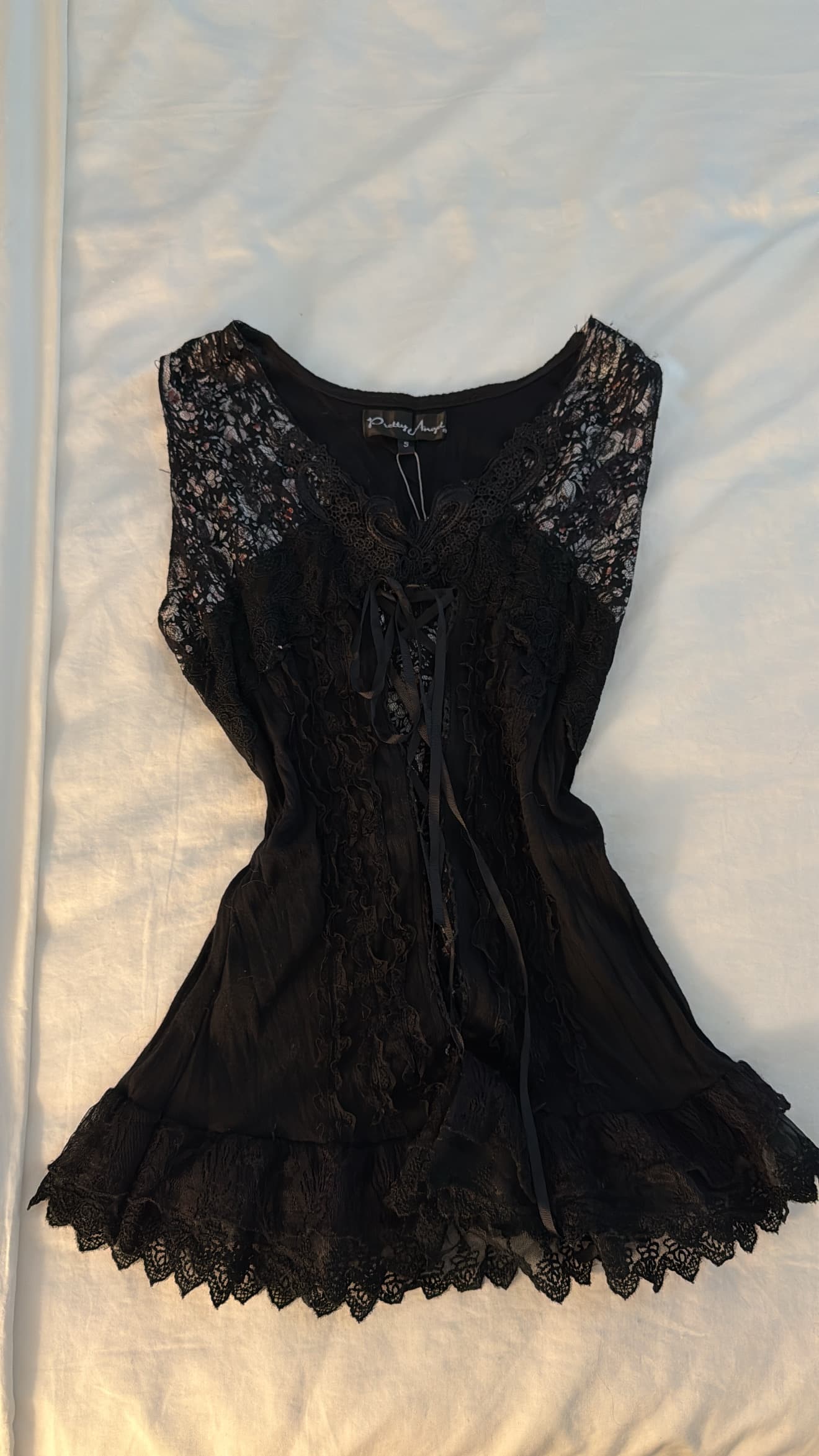 Vintage Y2K Floral Lace Top