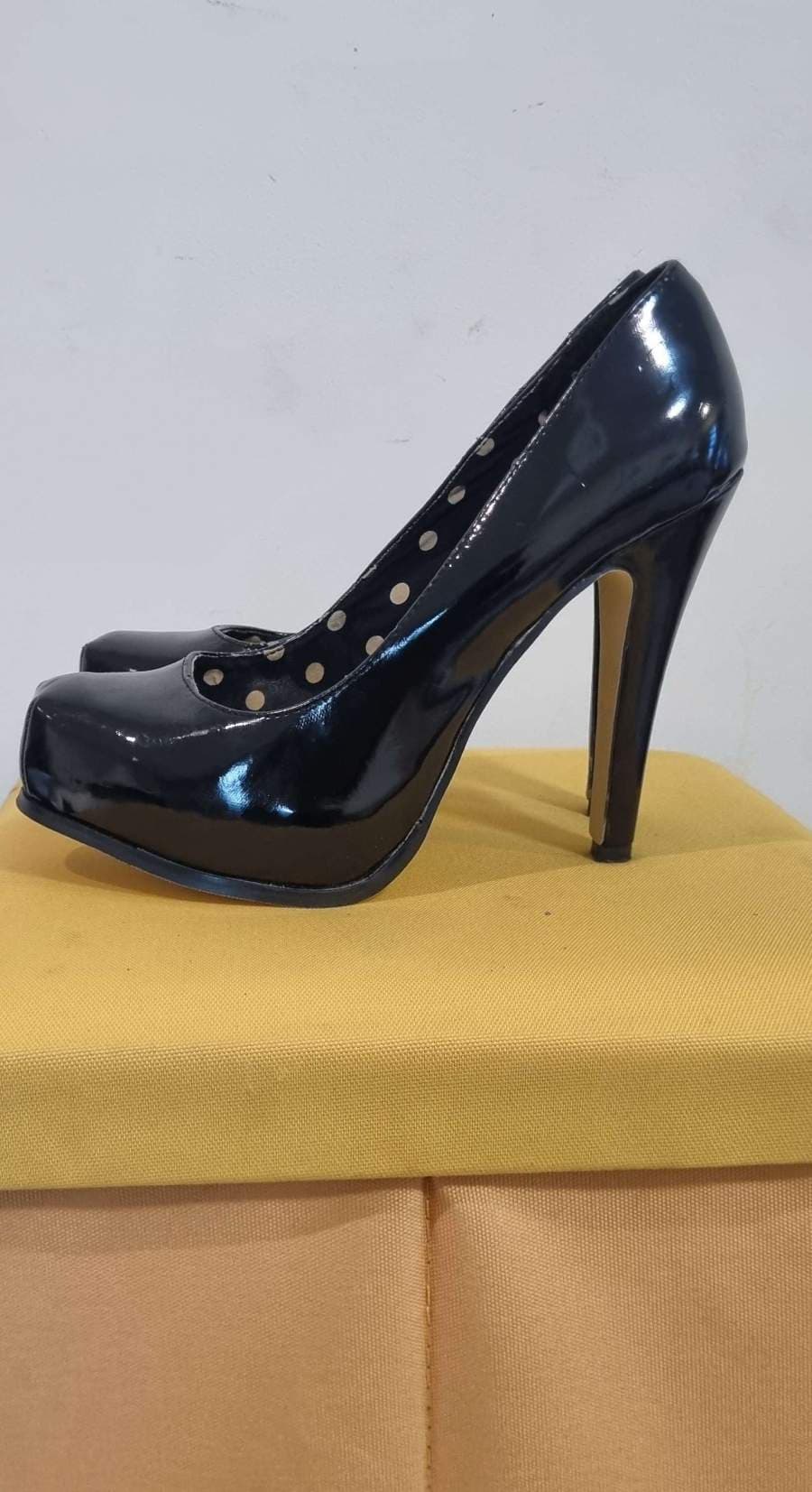 Madden Girl Patent Heels thumbnail 2