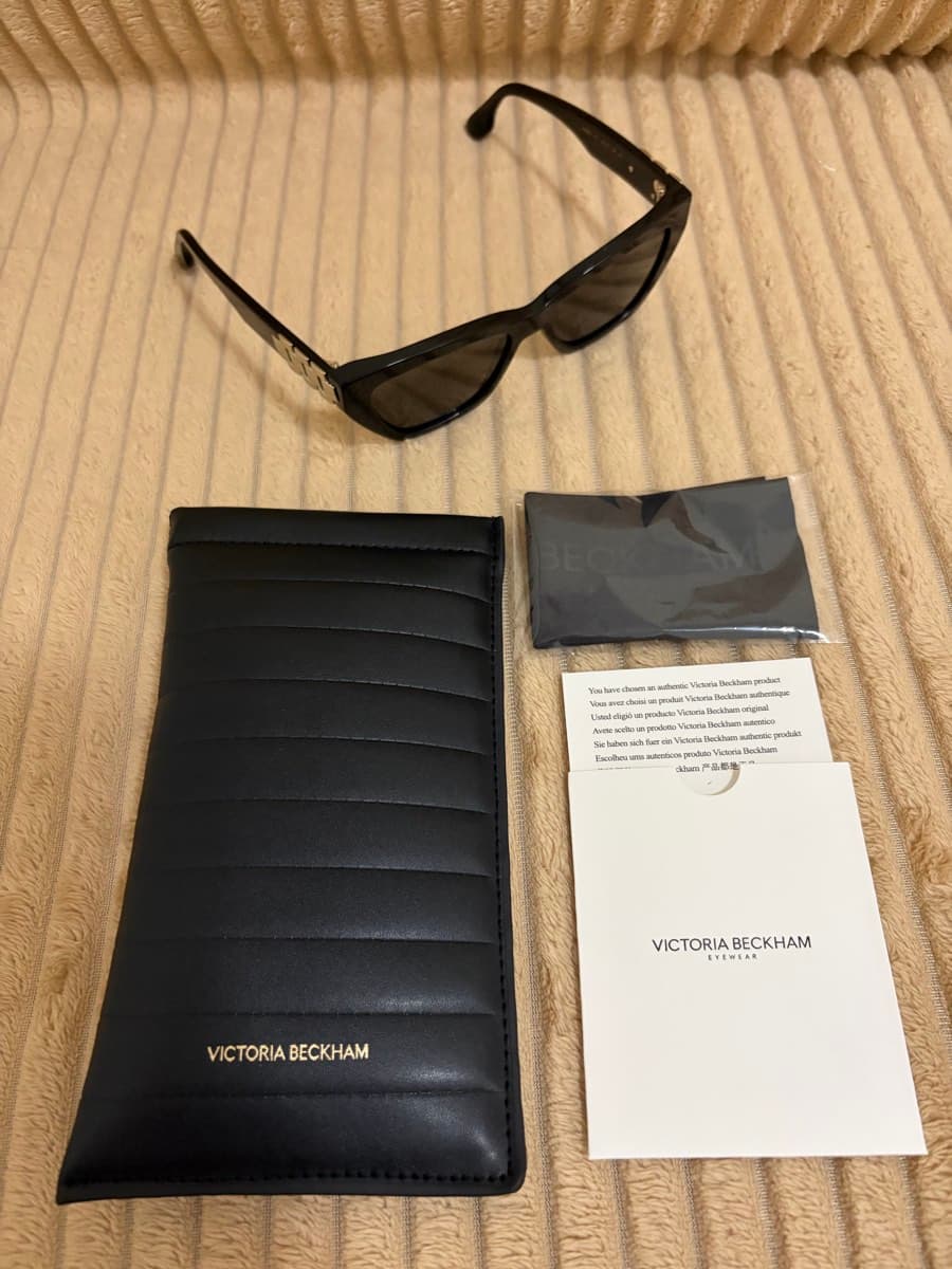 Black Cat-Eye Sunglasses Women Sunglasses thumbnail 4