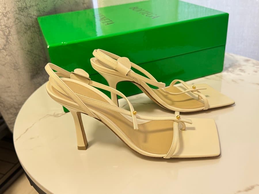 Bottega Veneta Leather Sandals thumbnail 4