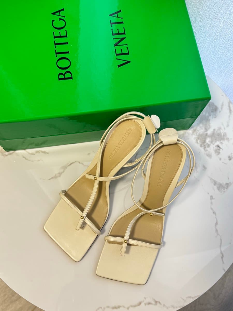 Bottega Veneta Leather Sandals thumbnail 5