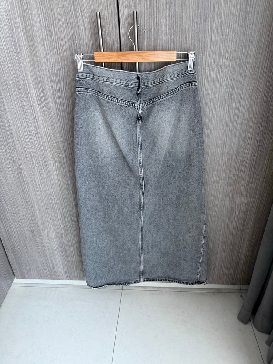 Zara Denim Midi Skirt thumbnail 2