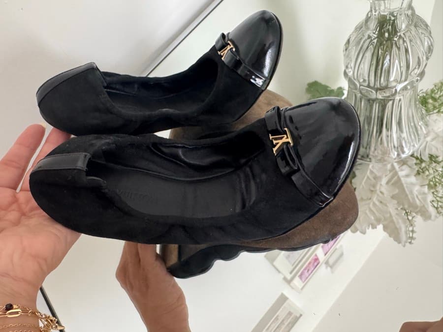 Louis Vuitton Black Ballet Flats thumbnail 3