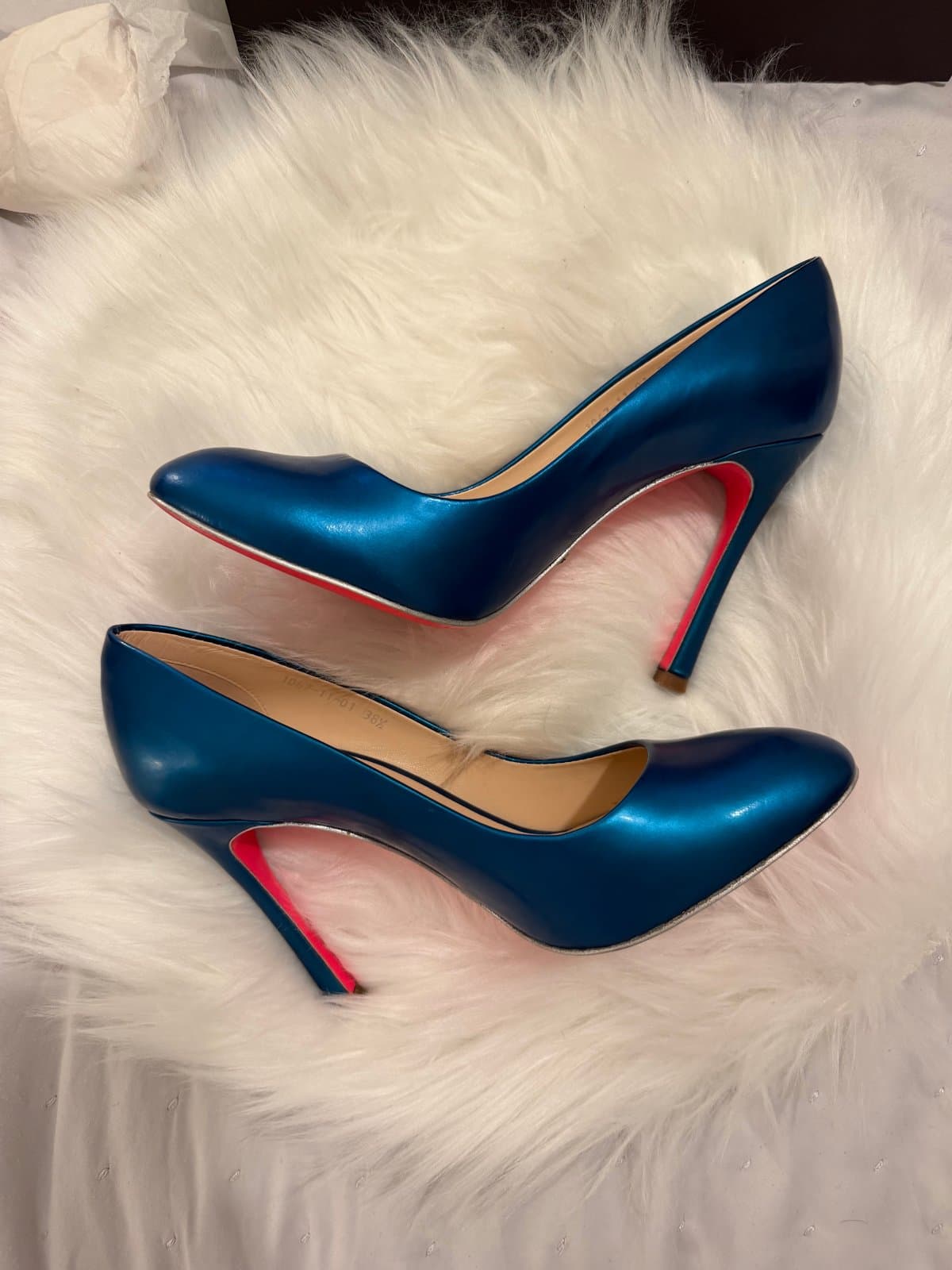 Maria Pino Metallic Blue Leather Stiletto Heels – Size 38.5 💙 - image 1