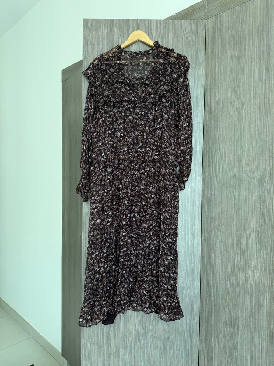 Zara Floral Ruffled Midi Dress thumbnail 2