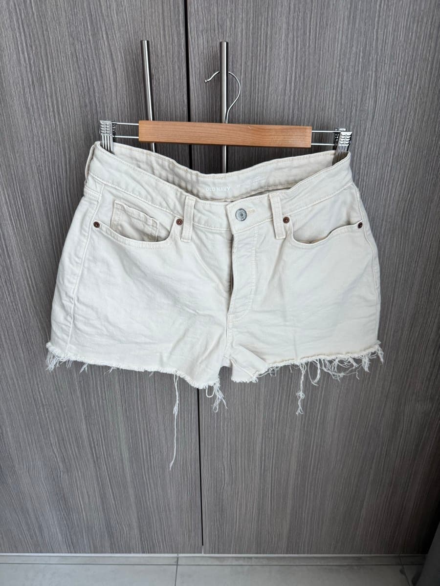 Old Navy High-Waisted Shorts - image 1